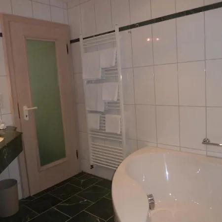Schoen Hotel