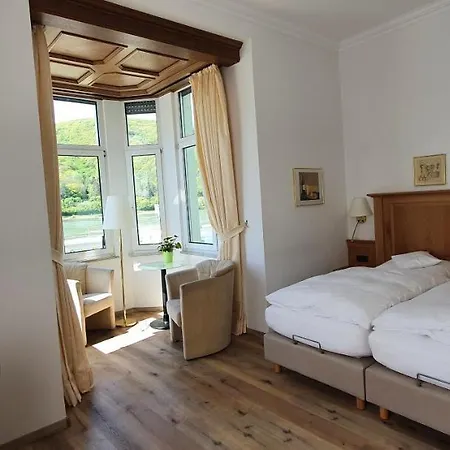 Schoen Hotel