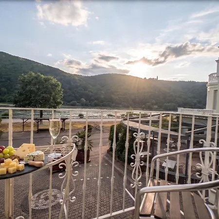 Hotel Schoen 3*