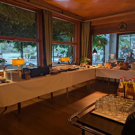 Schoen Am Rhein 3* روديسهايم ام رين