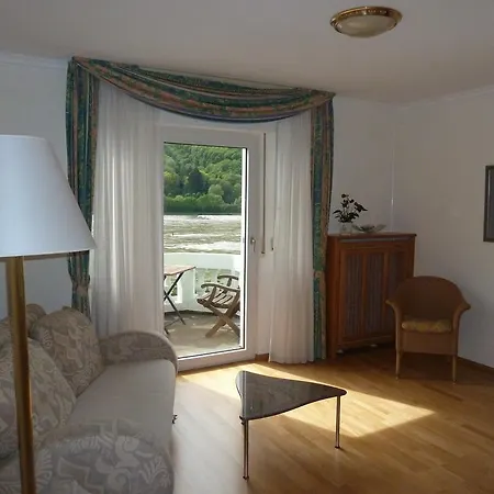 Schoen Hotel