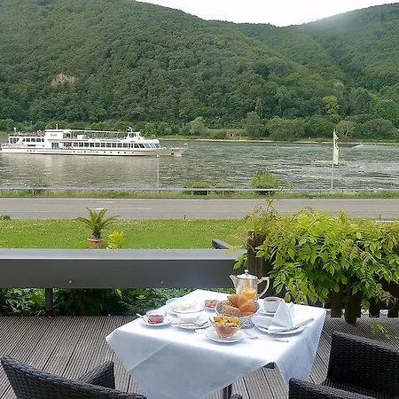 Schoen Ξενοδοχείο 3*